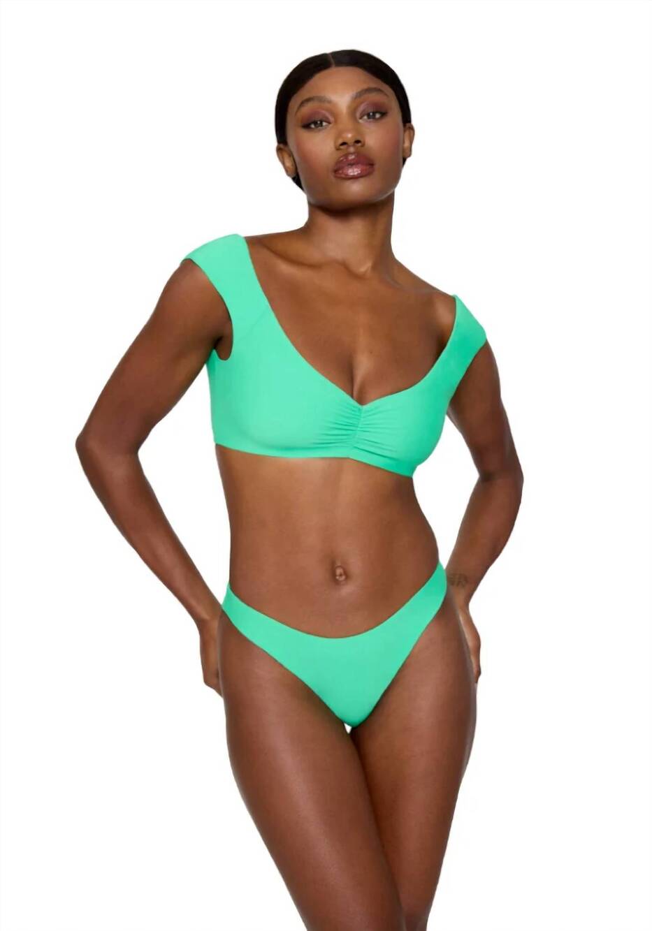 NEW DOS GARDENIAS fonda top in misfit